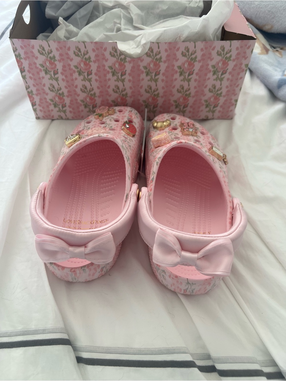 Crocs Love Shack Fancy Pink - Picture 3 of 7